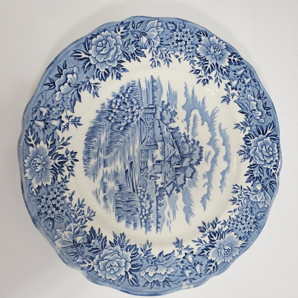 Salem China Co English Village Dinner Plate 10" Blue White  Ironstone Vintage